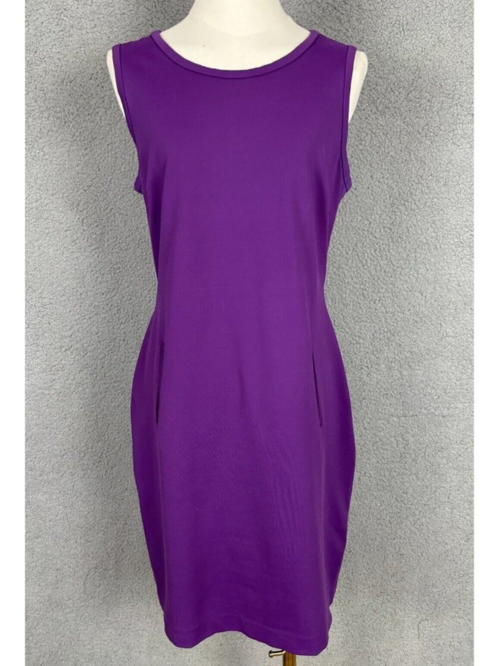 Cynthia Rowley Women's Purple Sleeveless Sheath Dress Size Medium Pre-Owned.